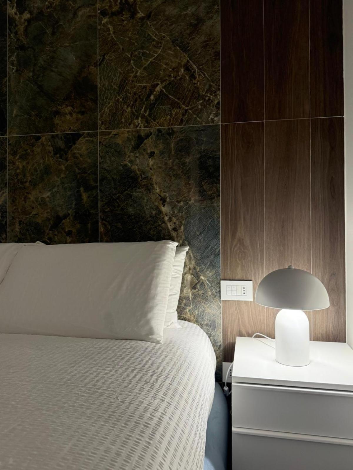 Ando'S Boutique Apartment Милан Экстерьер фото